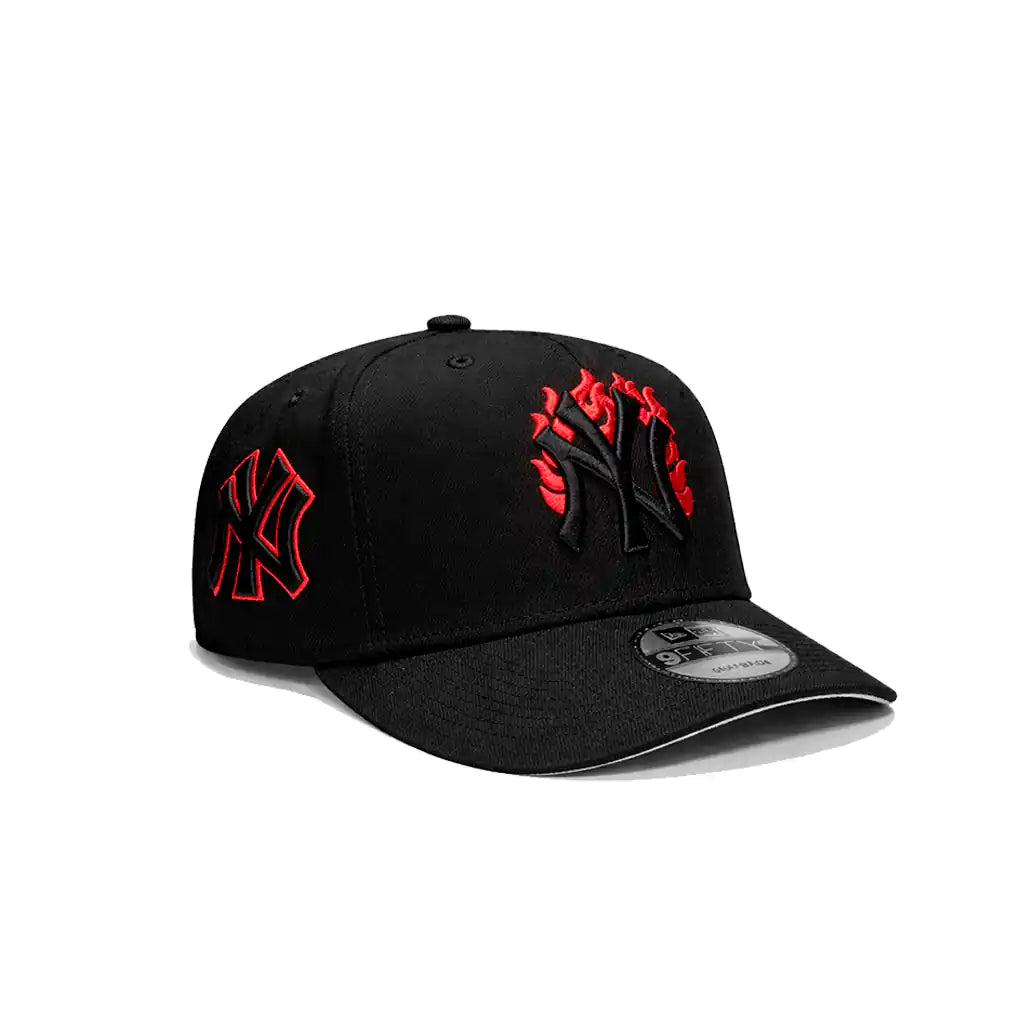 NEW YORK YANKEES "FLAME LOGO"