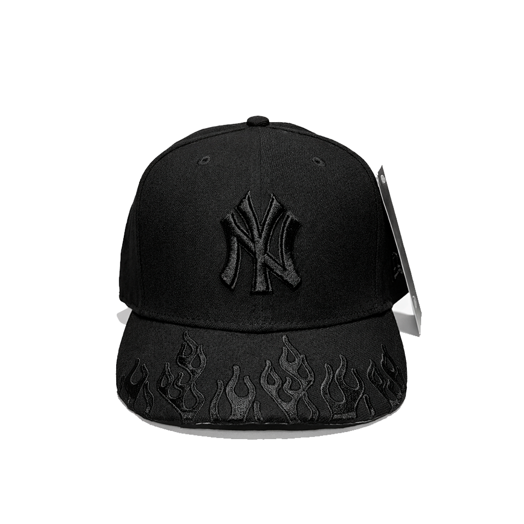 YANKEES "BLACK FLAME"
